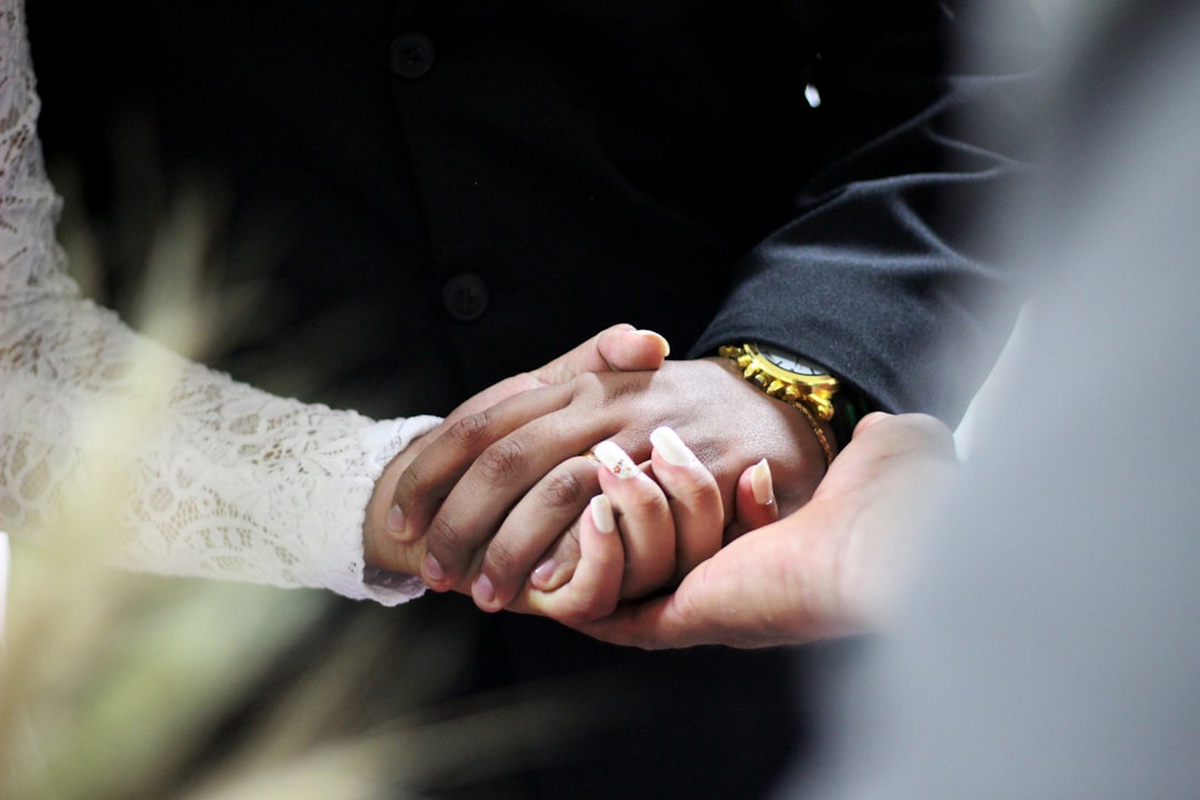 Scorpio and Gemini Compatibility 2026 โ Love, Friendship & Business Insights