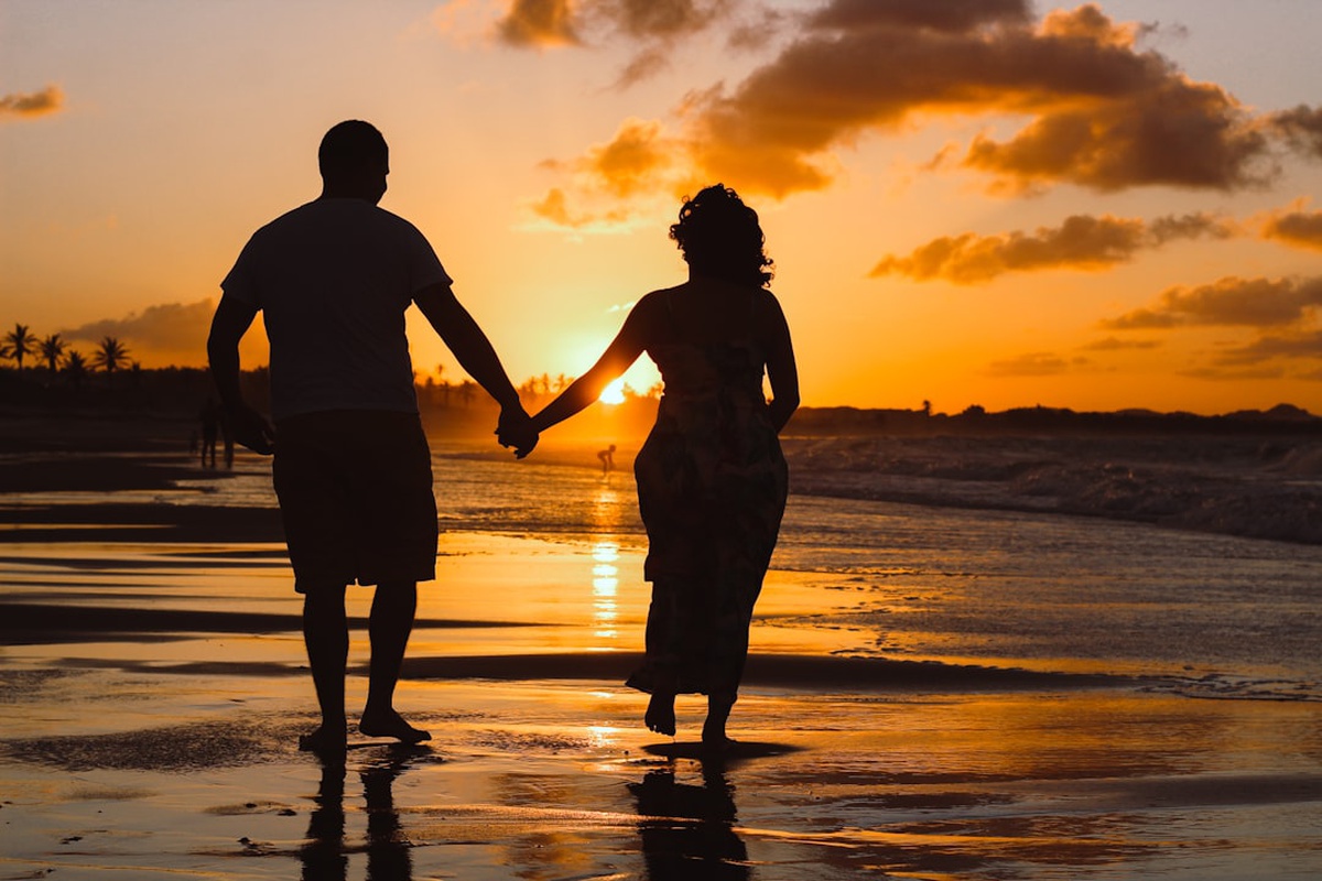 Leo and Aries Compatibility 2026 โ Love, Friendship & Business Insights